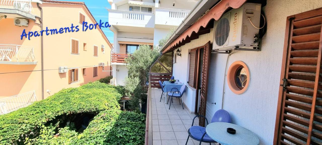 Apartments Borka 비오그라드나모루 외부 사진